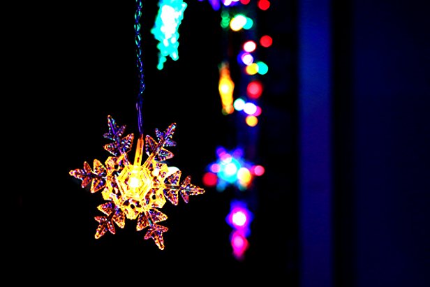 COOBL 16 Snowflake 104 Leds Curtain String Lights,6.5ft X 3.3ft indoor Outdoor Waterproof Hanging Window Lights Decoration For Wedding,Christmas,Holiday,Party,Home (Colorful)