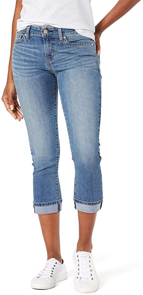 Signature by Levi Strauss & Co. Gold Label Womens Mid-Rise Slim Fit Capris (Standard and Plus)