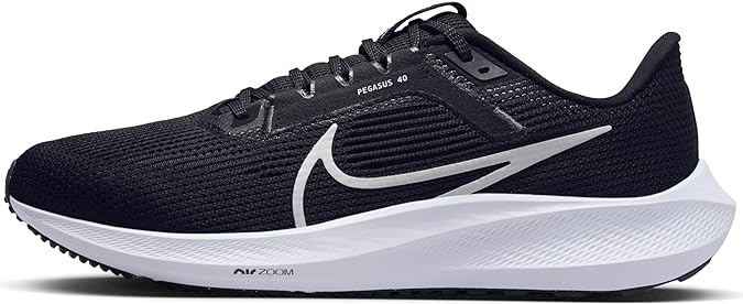 NIKE Men's Air Zoom Vomero 16 Sneaker