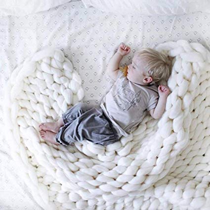 VIYEAR Chunky Knit Blanket Soft Handmade Knitting Throw for Bedroom Sofa Decor Super Large, White, 47" x 59"