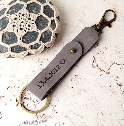 Custom Engraved Leather Keychain, Key Fob, Personalized Leather Keychain, Groomsmen Gift, 3rd Anniversary Gift, Men's Gift
