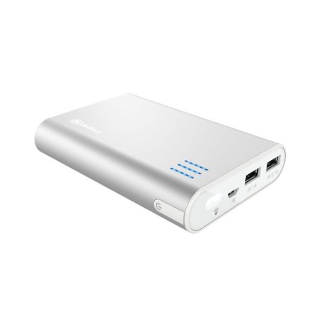 Jackery Giant  12000mAh Dual USB 3.1A Output External Battery (Panasonic Cell &Aluminum Shell)- Portable Battery Charger, Power Bank, and Travel Charger for iPhone, iPad, Samsung , and more (Silver)