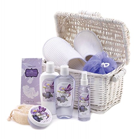Blueberry Scented Bath and Body Basket Set