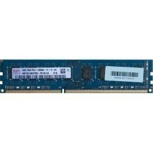 Hynix 4GB PC3-12800 DDR3- 1600MHz non-ECC Unbuffered CL11 240-Pin DIMM HMT351U6CFR8C-PB