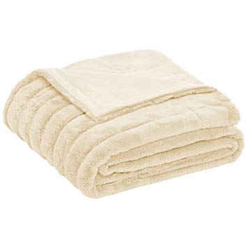 AmazonBasics Faux Fur Striped Blanket - Ivory, 150 x 200 cm