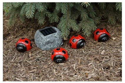 e-joy Solar Powered LED Ladybug Garden Accent/Outdoor String Lights, Outdoor Lights, Great Gift, Red, Set of 4