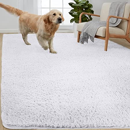 Gorilla Grip Soft Faux Fur Area Rug, Washable, Shed and Fade Resistant, Grip Dots Underside, Fluffy Shag Indoor Bedroom Rugs, Easy Clean, for Living Room Floor, Nursery Carpets, 5x8 FT, Snowy White