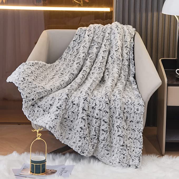 HT&PJ Fluffy Faux Fur Throw Blanket Reverse Plush Sherpa Thick Warm Soft for Sofa Bedroom Decor Crescent Pattern Throw Size (Frosty-Charcoal Black, 50"X60")