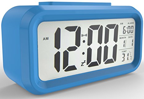 Gloue Digital Alarm Clock Battery Operated- Alarm Clocks Bedside- Temperature Display- Snooze and Large Display- Smart Night Light - Battery Operated Alarm Clock and Home Alarm Clock. (BLUE)