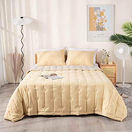 KASENTEX Lightweight All Season 2 Piece Quilt Set(Includes Quilt and Pillow Sham) - Reversible Soft Machine Washable Bedspread Bedding, Yellow / Grey, Twin Size