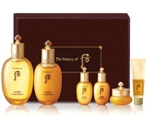 The History of Whoo Gongjinhyang In Yang 2pc Gift Set