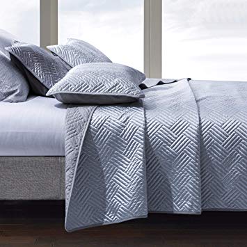 NTBAY Satin Quilt Set, 3 Piece Geometric Pattern Quilted Coverlet Set, Queen, Silver Grey