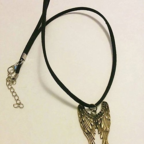 Th e Walking Dead inspired- Darryl's Wings necklace