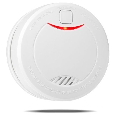 Etekcity Battery-operated Smoke Detector and Fire Alarm with Photoelectric Sensor and Test and Silence Button