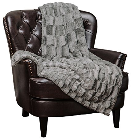 Chanasya Super Soft Fuzzy Fur Elegant Faux Fur Rectangular Embossed Pattern With Fluffy Plush Sherpa Cozy Warm Gray Throw Blanket- Gray