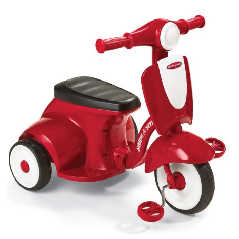 Radio Flyer Classic Lights and Sound Trike Red