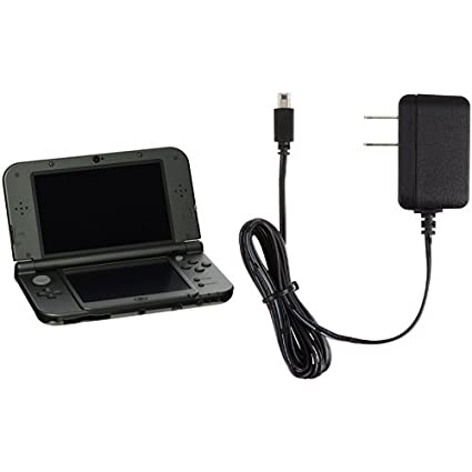 Nintendo New 3DS XL - Black   AC Adapter Bundle