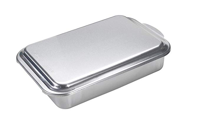 Nordic Ware Classic Metal 9x13 Covered Cake Pan (LIMITED EDITION)