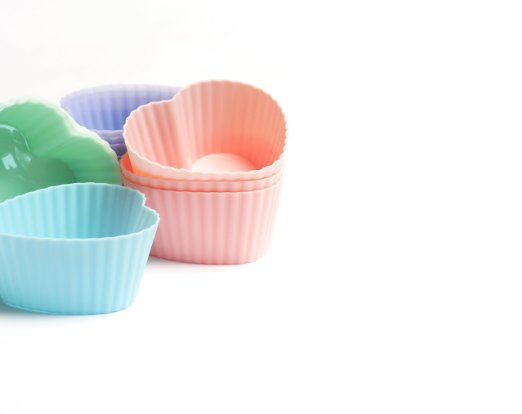 SafeGadgets 12 pack Nonstick Silicone Heart Cupcake Liners 4 colors Muffin Baking Cups Bakeware Sets