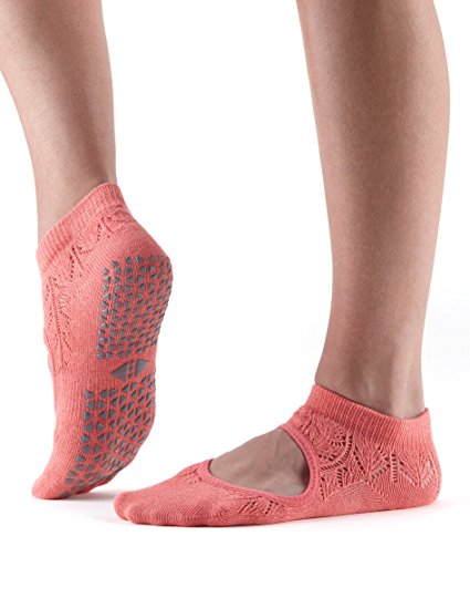 Tavi Noir Chey Mary Jane Fashion Grip Socks for Barre, Pilates, and Yoga