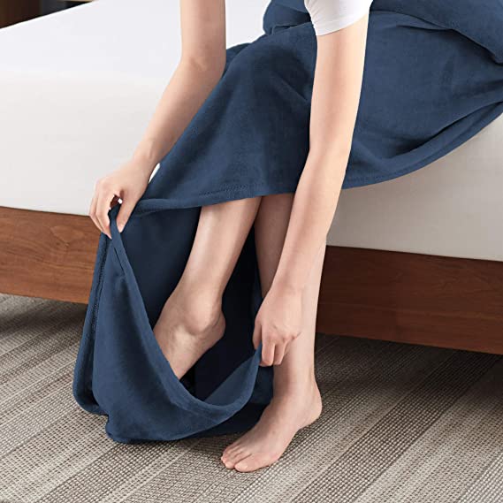 Columbia Plush Footed Throw Blanket with Omni-Heat Technology - Specially Designed 30" Foot Pocket Lined Omni-Heat Thermal Reflective Fabric - 50" x 70" - Breathable Yet Warm - Navy