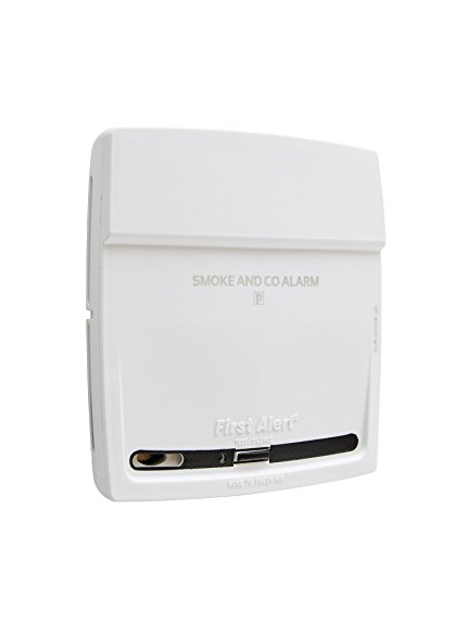 First Alert PC900 Battery-Operated Combination Photoelectric Smoke and Carbon Monoxide Alarm