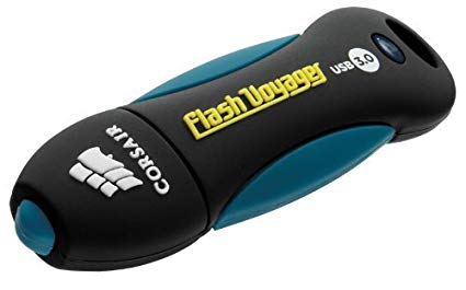 Corsair 32 GB USB 3.0 Flash Voyager Flash Drive