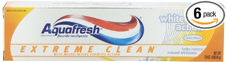 Aquafresh Extreme Clean Whitening Action Toothpaste, Mint Blast, 7-Ounce Tubes (Pack of 6)