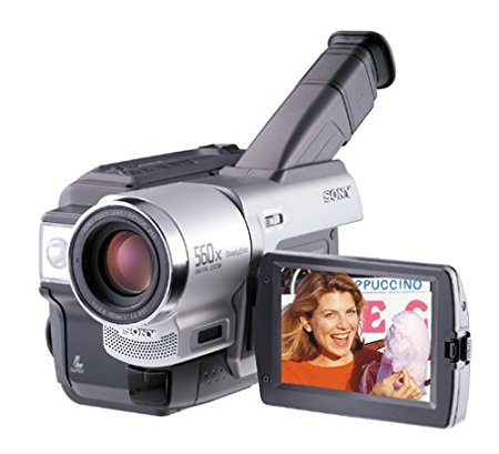 Sony CCDTRV98 Hi8 Camcorder 20X optical and 560x Digital Zoom (Discontinued by Manufacturer)