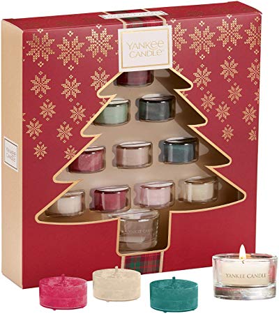 Yankee Candle Gift Set with 10 Scented Tea Lights and 1 Tea Light Holder, Festive Christmas Tree Gift Box