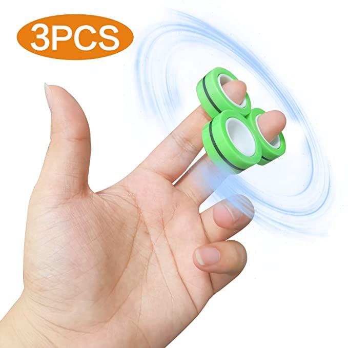 Zuuics 3 Pcs Magnetic Rings Toys, Finger Magnetic Ring Magnetic Bracelet Ring Magical Ring Props Tools, Anti-Stress Stress Relief Unzip Game Finger Toy for Man Woman Boys Girls (Green, 3Pcs)