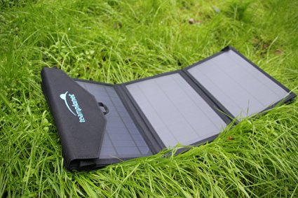 Solar Charger 15W Dual USB Smart Charge Technology (foldable, portable)