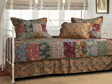 Greenland Home Antique Chic 5-Piece Daybed Set