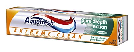 Aquafresh Extreme Clean Pure Breath Fluoride Toothpaste for Cavity Protection, 5.6 ounce