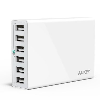 AUKEY 6-Port USB Desktop Charging Station for iPhone, iPad, Galaxy S6, and More