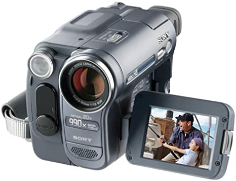 Sony CCD-TRV128 20x Optical Zoom 990x Digital Zoom Hi8 Analog Handycam (Discontinued by Manufacturer)