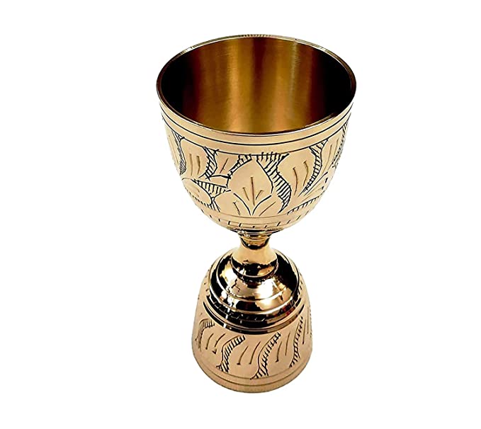 STREET CRAFT Made of Brass, 2-Tone Peg Measure Cup, 30 ml / 60 ml, with Alluring Engraving Embossed Brass Golden Finish Pack of 1 Pcs.