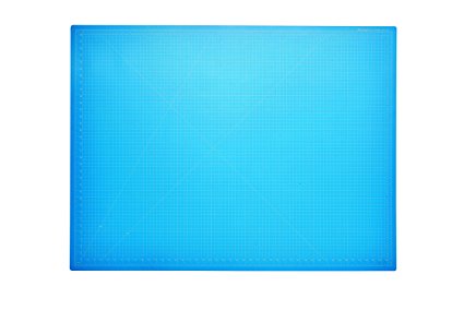 Dahle 10693 Vantage Self-Healing Cutting Mat,  36" x 48",  Blue, 5 layer PVC Construction, 1/2" Grid Lines, Self Healing for Maximum Durability, Perfect for Cropping Photos, Cutting, Sewing, and Crafts