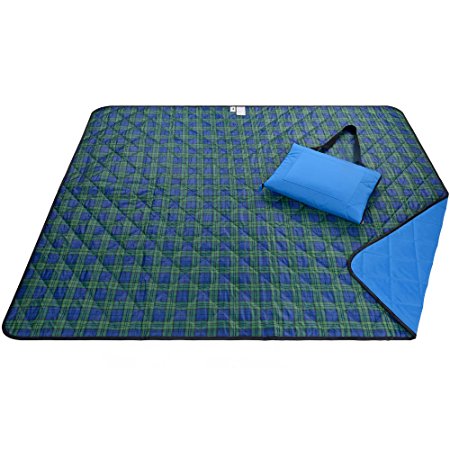 Roebury Picnic Blanket & Beach Blanket - Large Oversized Water-Resistant Sandproof Mat for Outdoor Travel or Camping Folds into a compact Tote Bag