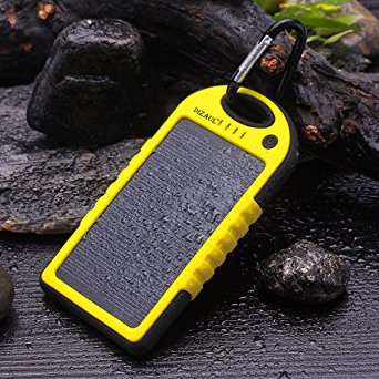 Solar Charger,Dizaul 5000mAh Portable Solar Power Bank Waterproof/Shockproof/Dustproof Dual USB Battery Bank for cell phone,iPhone,Samsung,Android phones,Windows phones,GoPro Camera,GPS and More