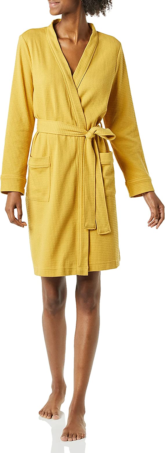 Amazon Essentials Women's Lightweight Waffle Mid-Length Robe