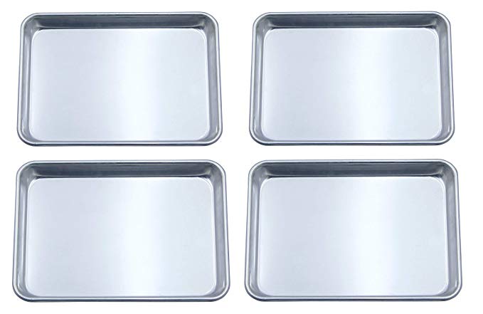 Checkered Chef Quarter Sheet Pan Four Pack - 4 Small Baking Sheets 9 ½ x 13 Inches. Aluminum Rimmed Cookie 1/4 Sheet Pans For Baking