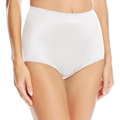 VASSARETTE Women's Undershapers Light Control Brief 40001