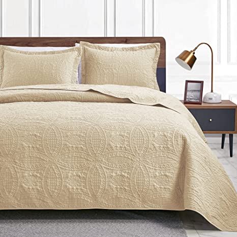 Love's cabin King Size Quilt Set Camel Bedspreads - Soft Bed Fall Quilt Lightweight Microfiber Bedspread- Modern Style Coin Pattern Coverlet for All Season - 3 Piece (1 Quilt, 2 Pillow Shams)