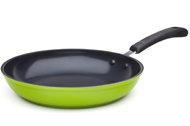 The 20 cm Green Earth Frying Pan by Ozeri, with Textured Ceramic Non-Stick Coating from Germany (100% PTFE and PFOA Free)