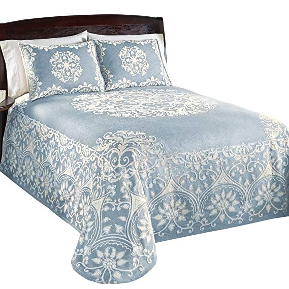 Collections Etc Opulence Medallion Woven Jacquard Lightweight Bedspread, Blue, Full