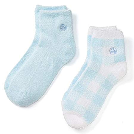 Earth Therapeutics Aloe Vera & Vitamin E Moisturizing Socks-2 Pack: Baby Blue/Plaid