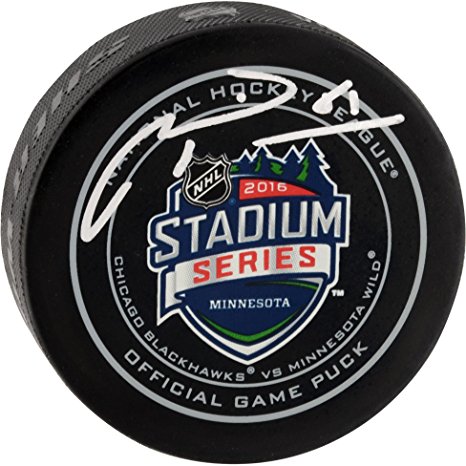 Marian Hossa Chicago Blackhawks Autographed 2016 Stadium Series Official Game Puck - Fanatics Authentic Certified