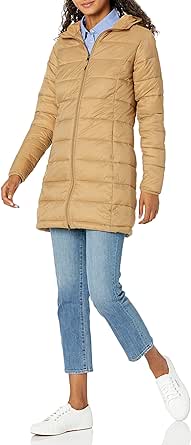 Amazon Essentials Women's Lightweight Water-Resistant Hooded Puffer Coat (Available in Plus Size)