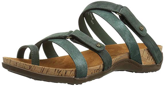 BEARPAW Women's Nadine Heeled Sandal